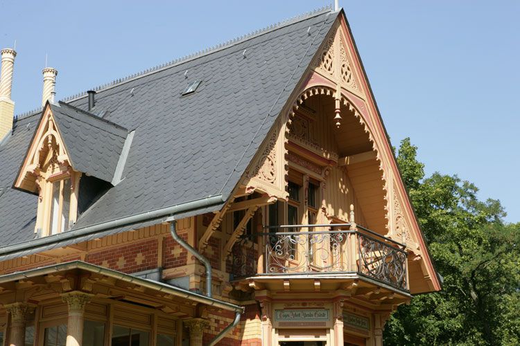 Inspirationsbild Rathscheck - Dekorative Deckung mit Coquettes